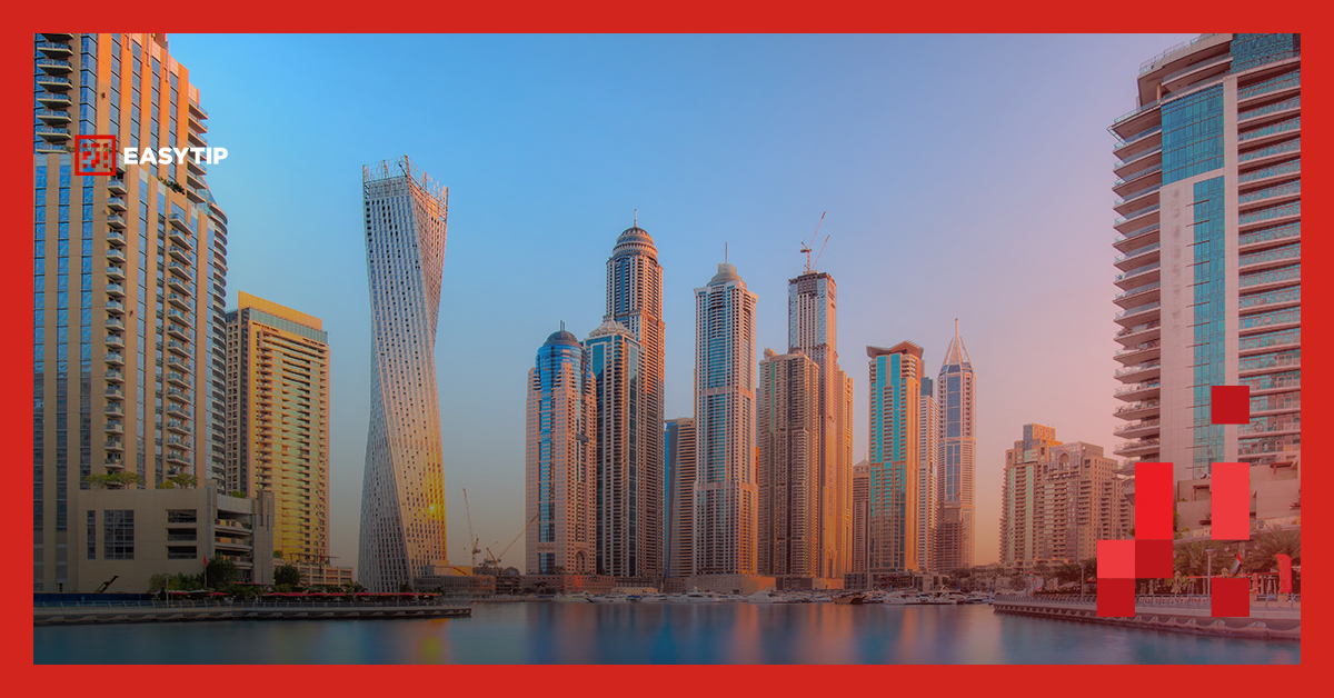 Tipping in Dubai's Hospitality Scene: The EasyTip Guide